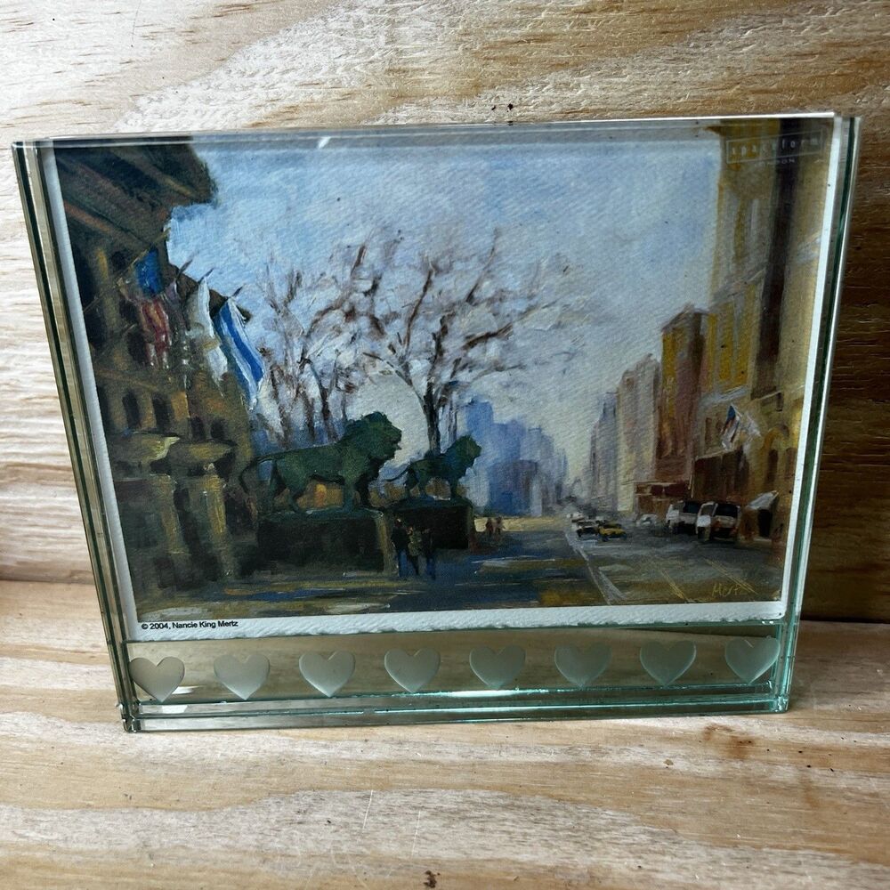 Spaceform London Heavy Glass Frame Nancie King Mertz Chicago Lions Signed Art